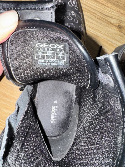 Оригінальні черевики GEOX Respira Disney