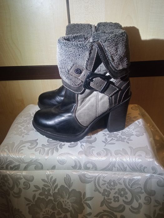 Botki, kozaczki damskie na obcasie