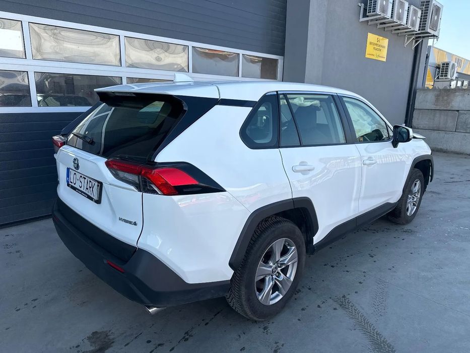 Toyota RAV4 /178KM / HYBRYDA /  rok produkcji 2022