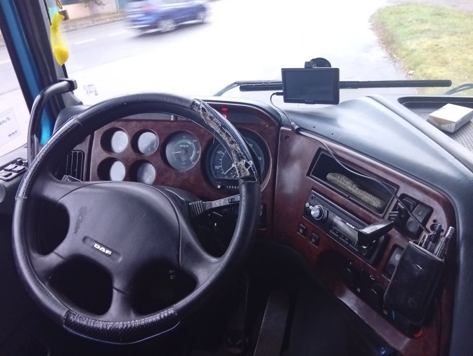 Продам Даф 95 2001р 480й перехідний