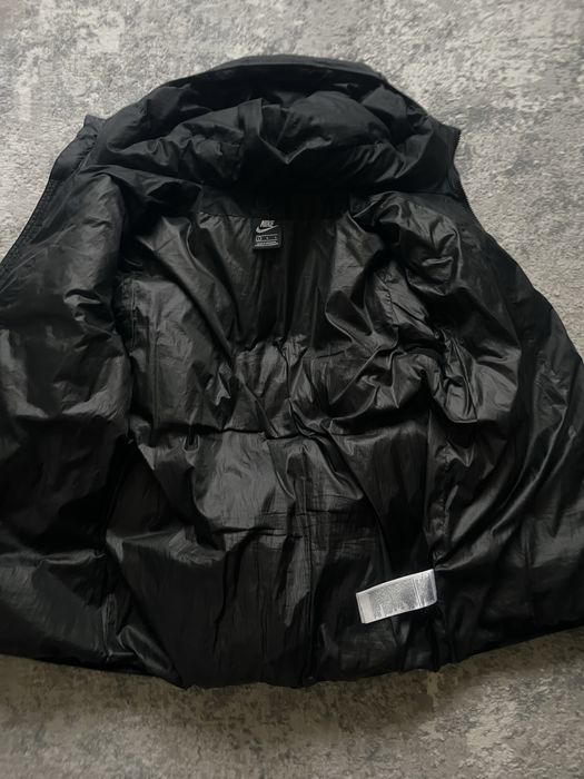 Пуховик nike оригінал