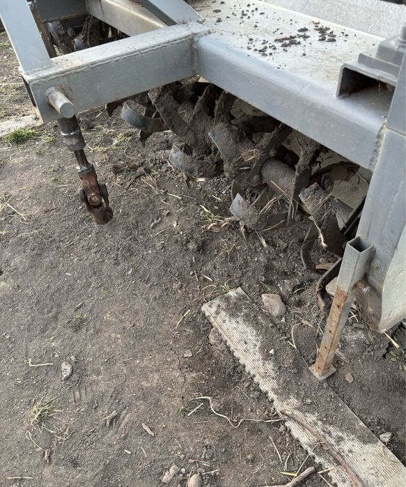 Продам грунтофрезу до трактора