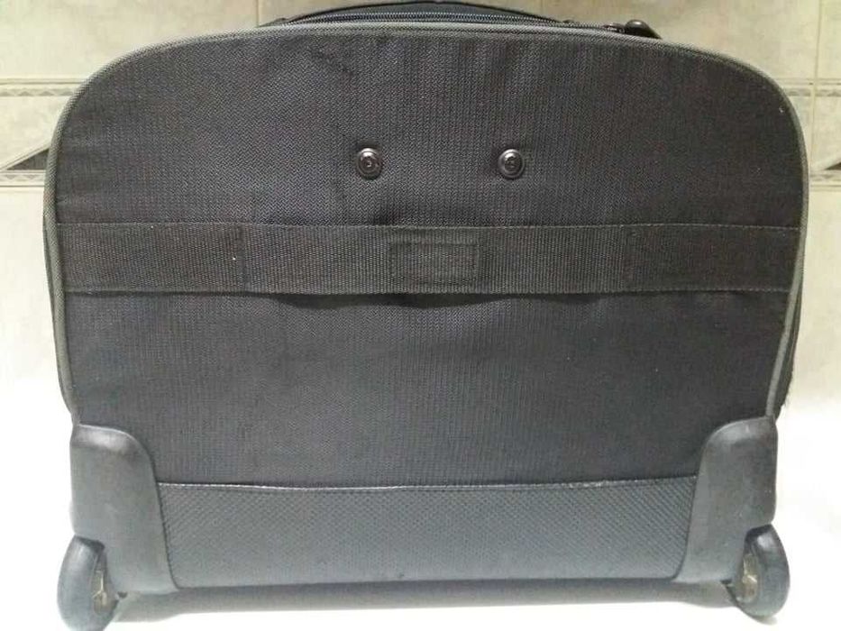 Mochila para computador portátil Case Logic Troley