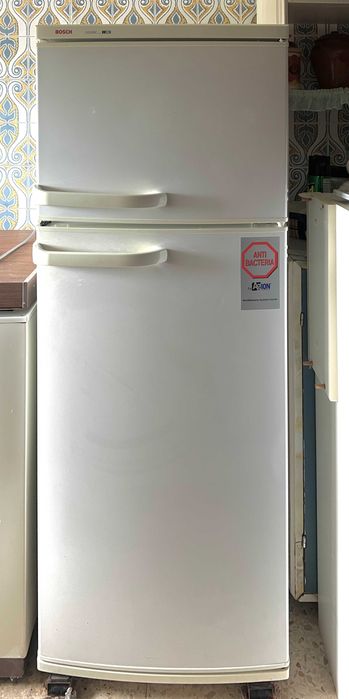 Frigorífico Combinado Bosch Cooler