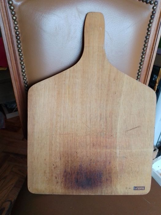 É Grande! e Grossa!-Tabua Madeira para cortar10E-Mala solução5EDesde3E