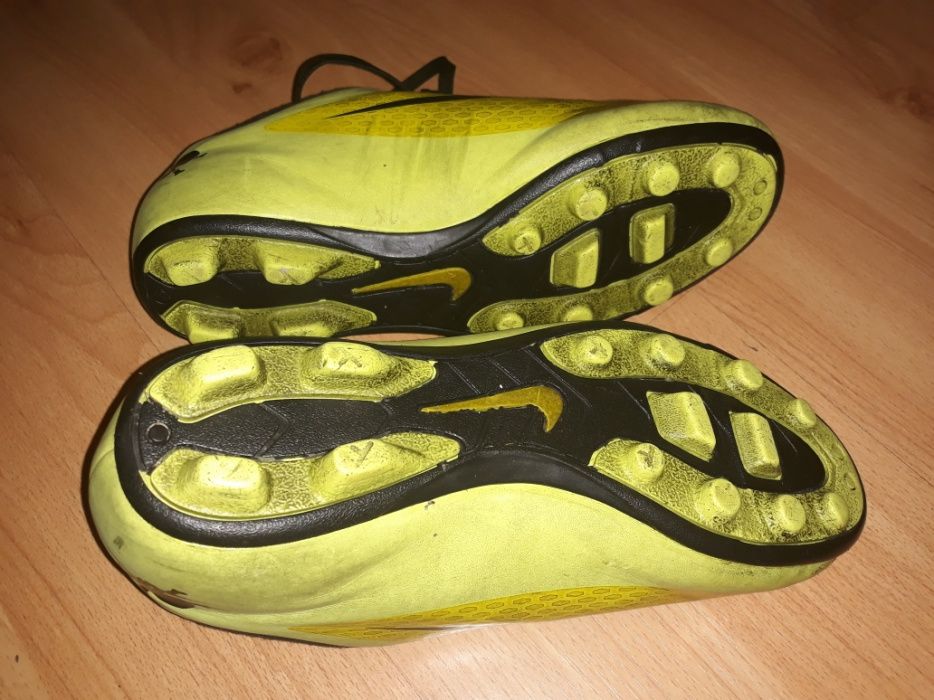 Korki Nike Hypervenom, r. UK 5, EUR 38, 24cm