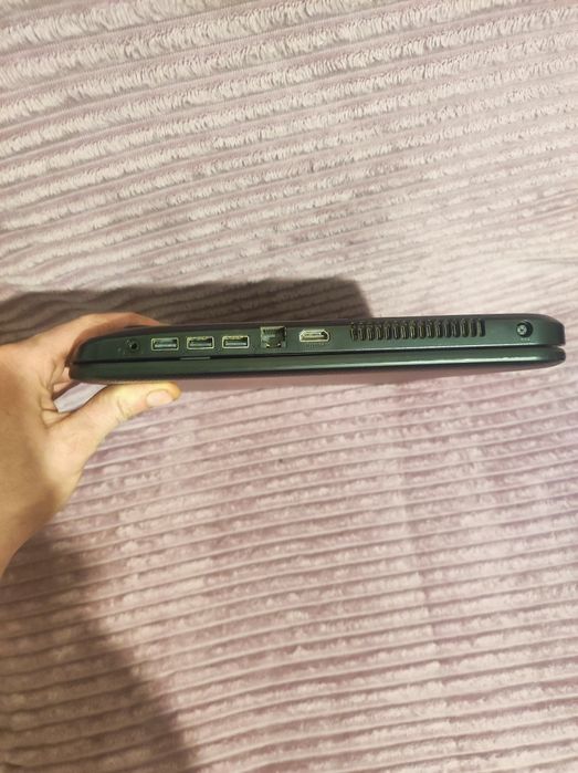 Продам ноутбук dell inspiron 3721