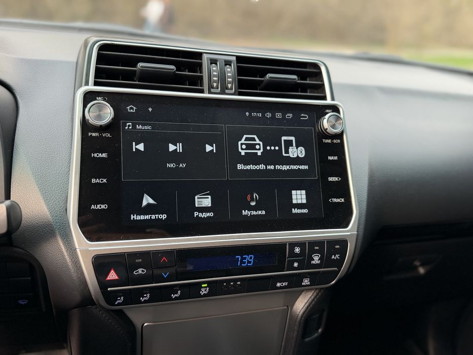 Toyota land cruiser Prado 150