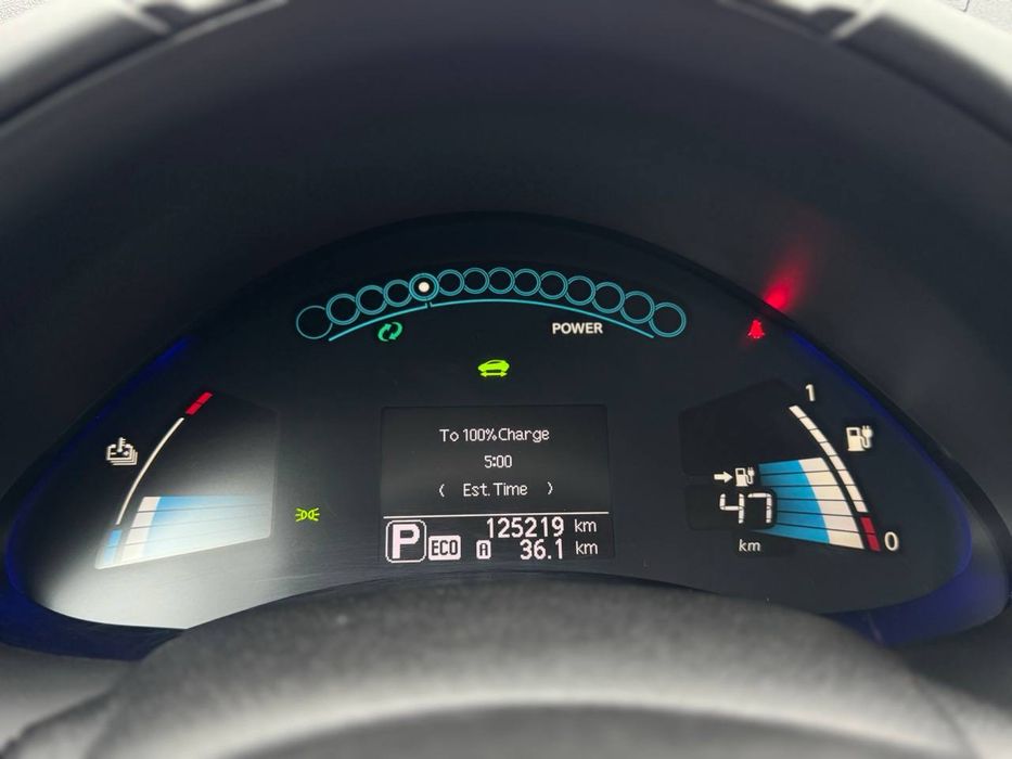 Nissan Leaf Tekna 24 kWh 11/12 Електро Авто
