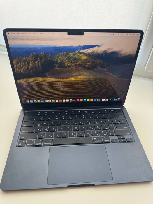 MacBook air M2 б/у