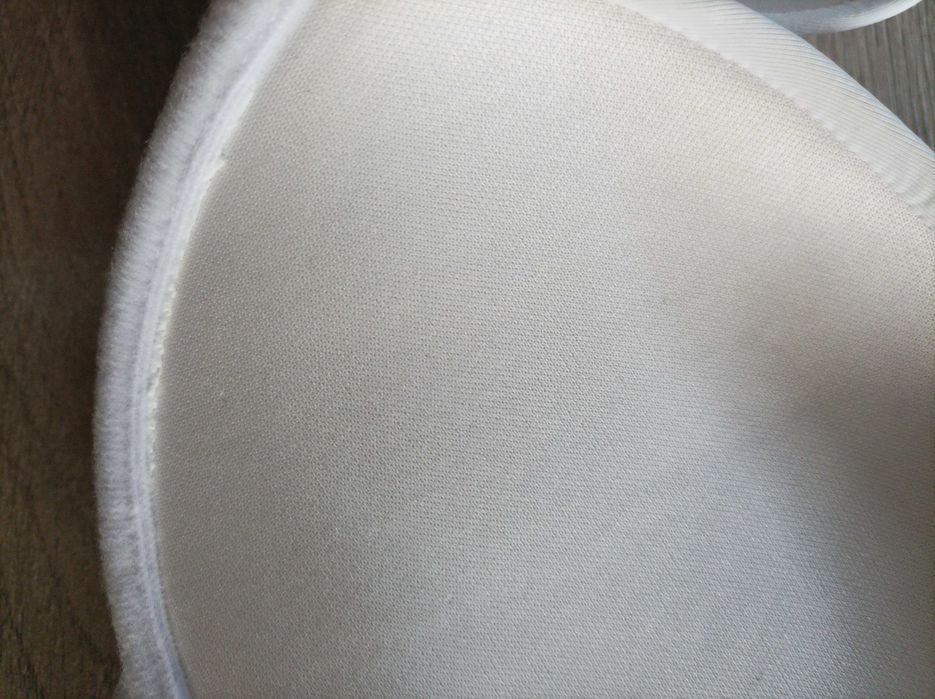 Biustonosz Push up rozm 70B Nowy