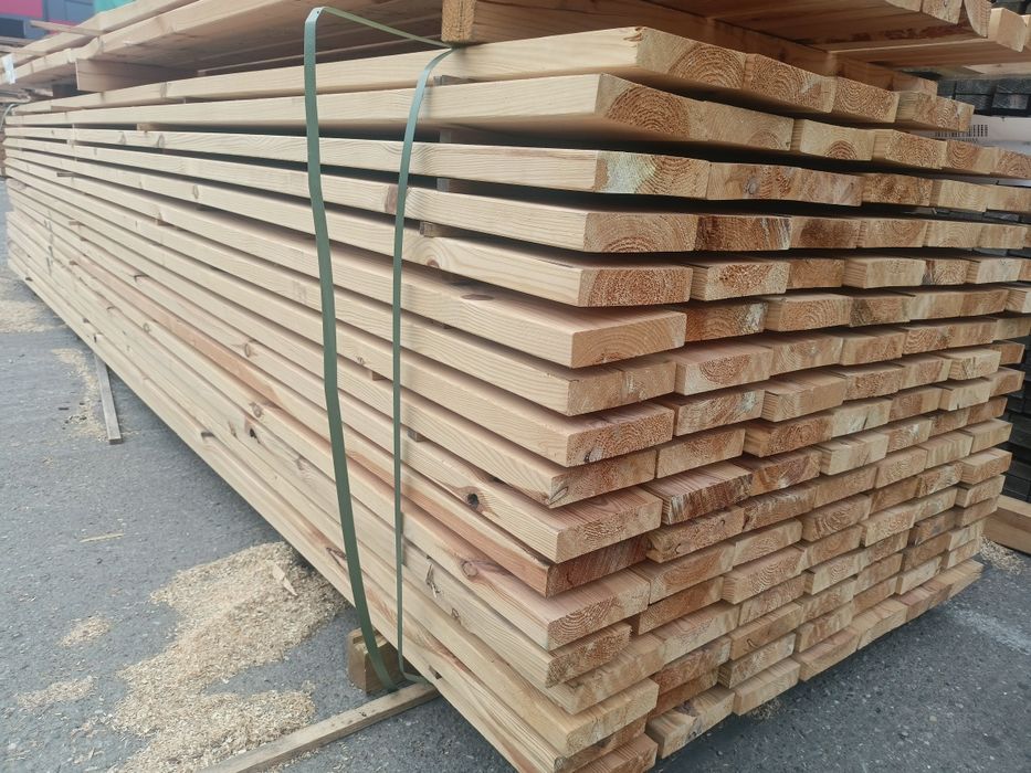 Deska 35x145 strugana sosnowa, tarasowa