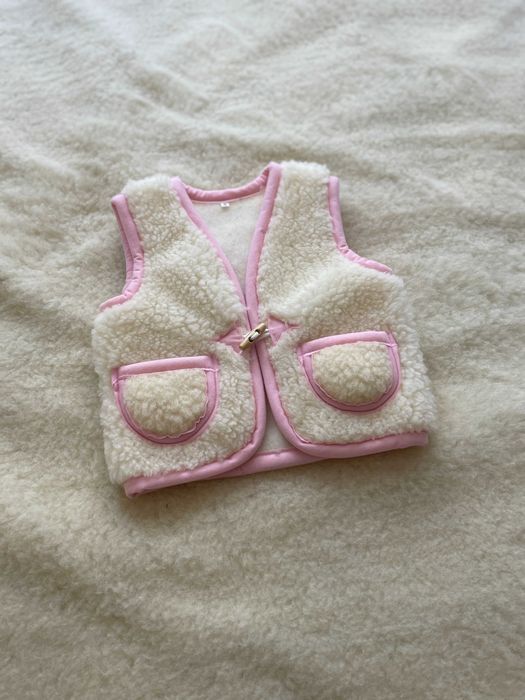 Kamizelka / bezrękawnik dziewczęcy z wełny 100%