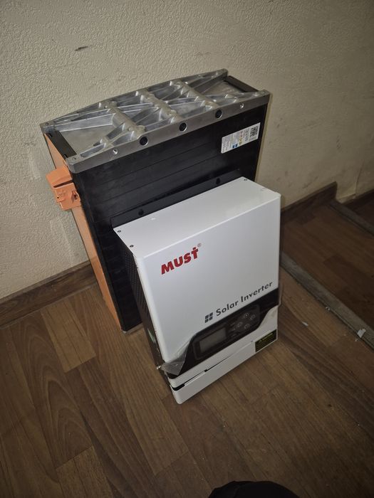 Комплект безперибійного живлення інвертор Must PV18-3224 VPM 2