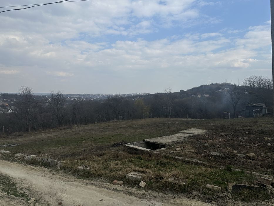 Земельна ділянка