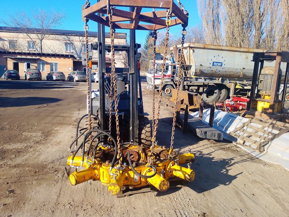 Зрізувач свай гідравлічний 10 циліндрів | Оголовник паль