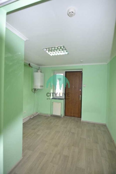 Фасадне комерційне приміщення навпроти Молодіжного парку!(1)