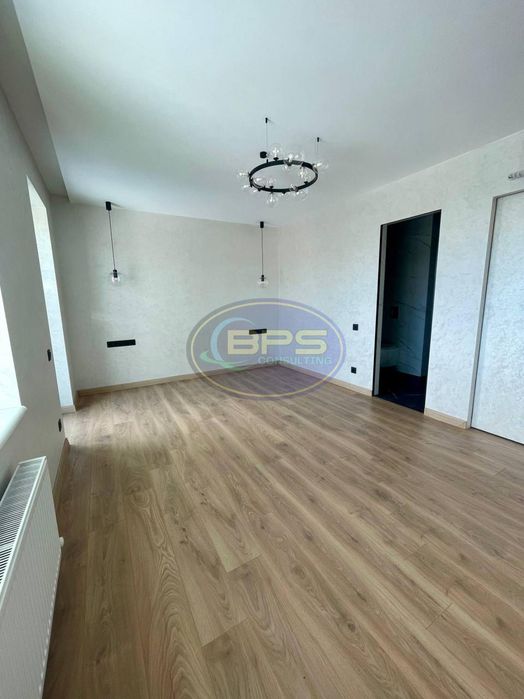 Новий сучасний будинок біля моря. Без %