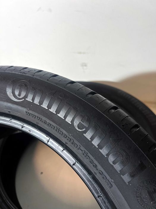 Pneus Continental ContiEcoContact 5 - 205/50/17 - Como NOVOS