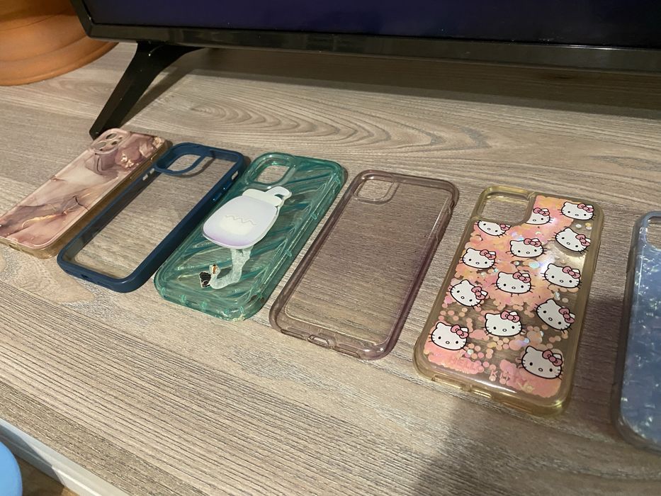 чехли до iPhone 11