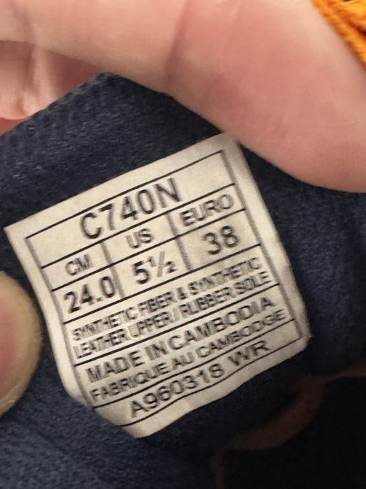 Розмір 38 24 см Кросівки Asics GT-1000