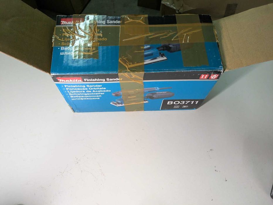 Lixadora de Acabamento BO3711 Makita 230V