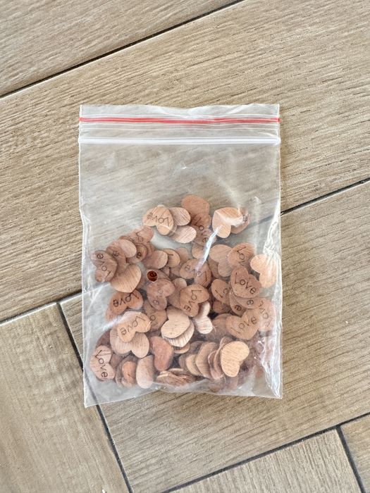 Drewniane serduszka z napisem LOVE ślub wesele 2025 diy handmade