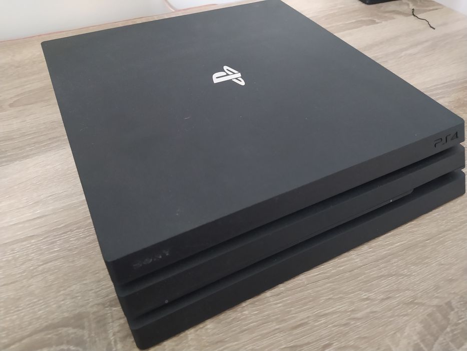 Sony PlayStation 4Pro 1Тб