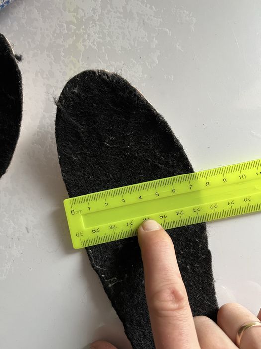 Чоботи ботинки на дівчинку 35 р.