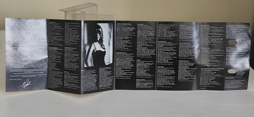 Kaseta magnetofonowa Mariah Carey "#1's"Oryginalna, używana.