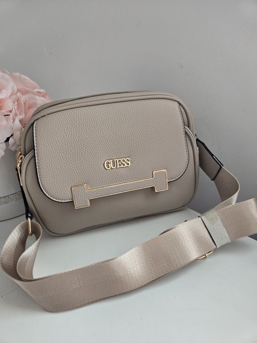 Damska torebka guess