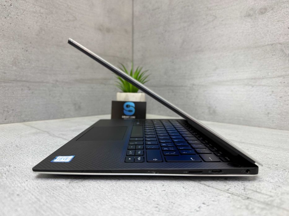 Сенсорний ноутбук Dell Xps 13 9380/i7-8565u/4k ips/8gb ddr3