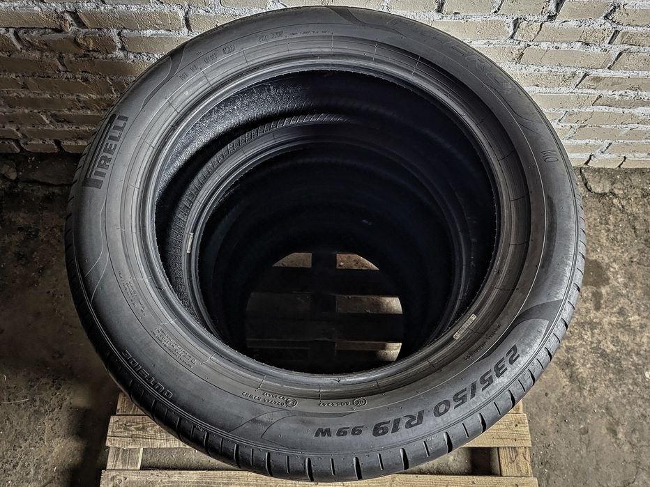 Як нові 235/50r19 Pirelli | 8mm | 2022 | Germany | Преміум шини/Ідеал