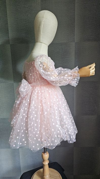 Дитяча дуже гарна пишна рожева сукня принцеси з рукавом 3 4 5 6 7 роки