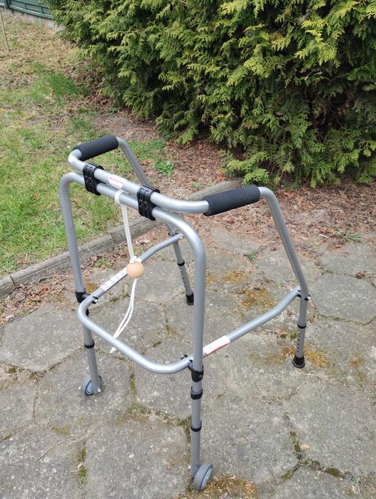 Chodzik rehabilitacyjny balkonik