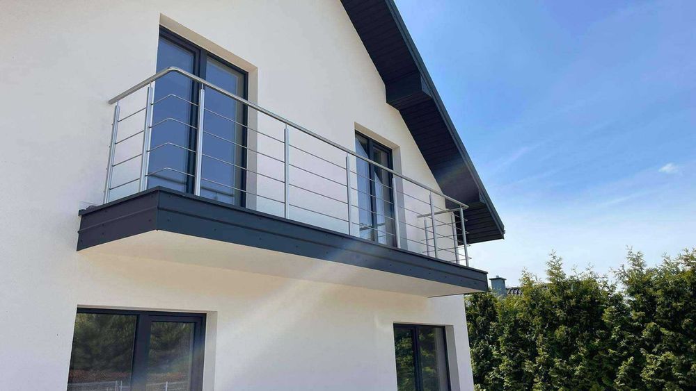 Balustrady nierdzewne zabezpieczenia okienne podjazdy