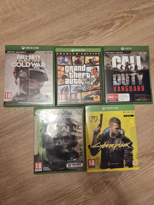 Xbox Series X,Pad, 9 gier, sprawna 100%