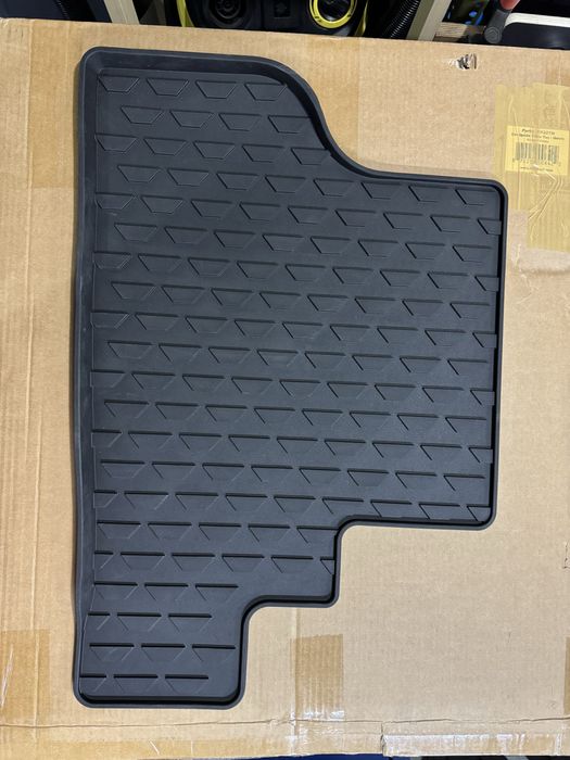 Hyundai Kauai MY25 Tapetes de borracha