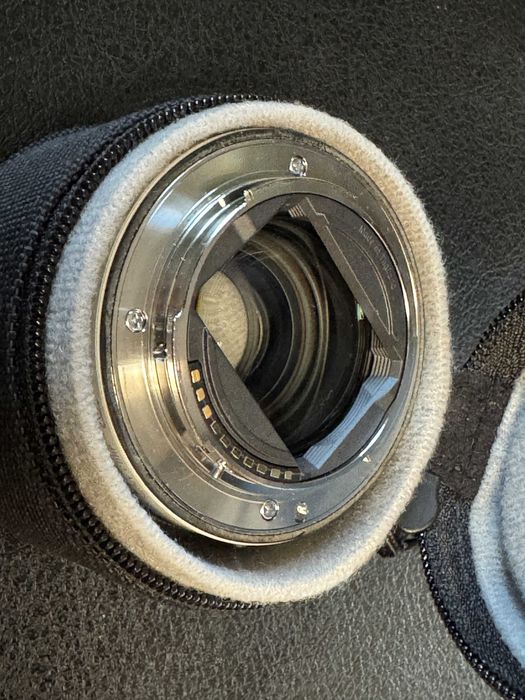 Sony FE 200-600mm f/5.6-6.3 G OSS + Pro Kit