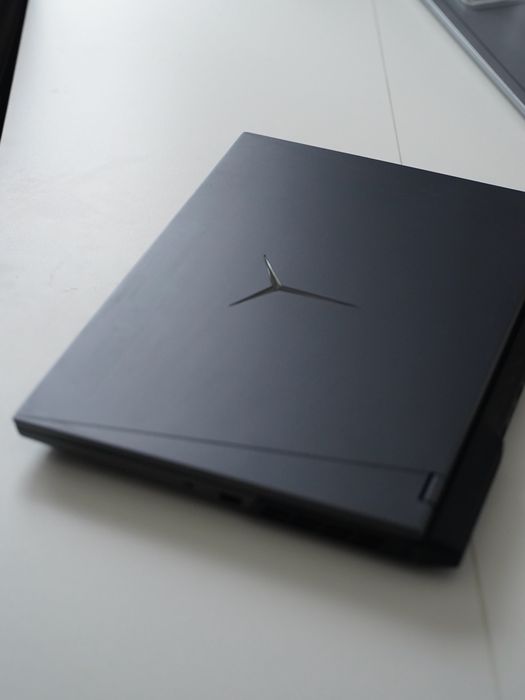 Laptop Lenovo Legion 5 Pro 16” IPS, Ryzen 7, RTX 3050, 16GB ram,512SSD