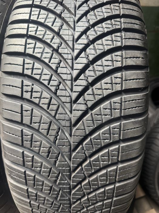 235/55 R19 Goodyear Vector 4Seasons Gen-3. 2шт
