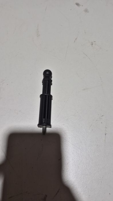 Nowa szpilka kolektora dolotowego LR010871