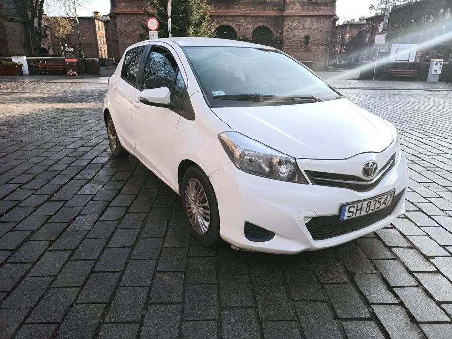Toyota Yaris Diesel kamera cofania