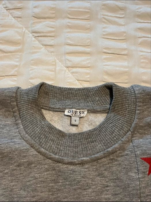 sweat cinzenta Guess