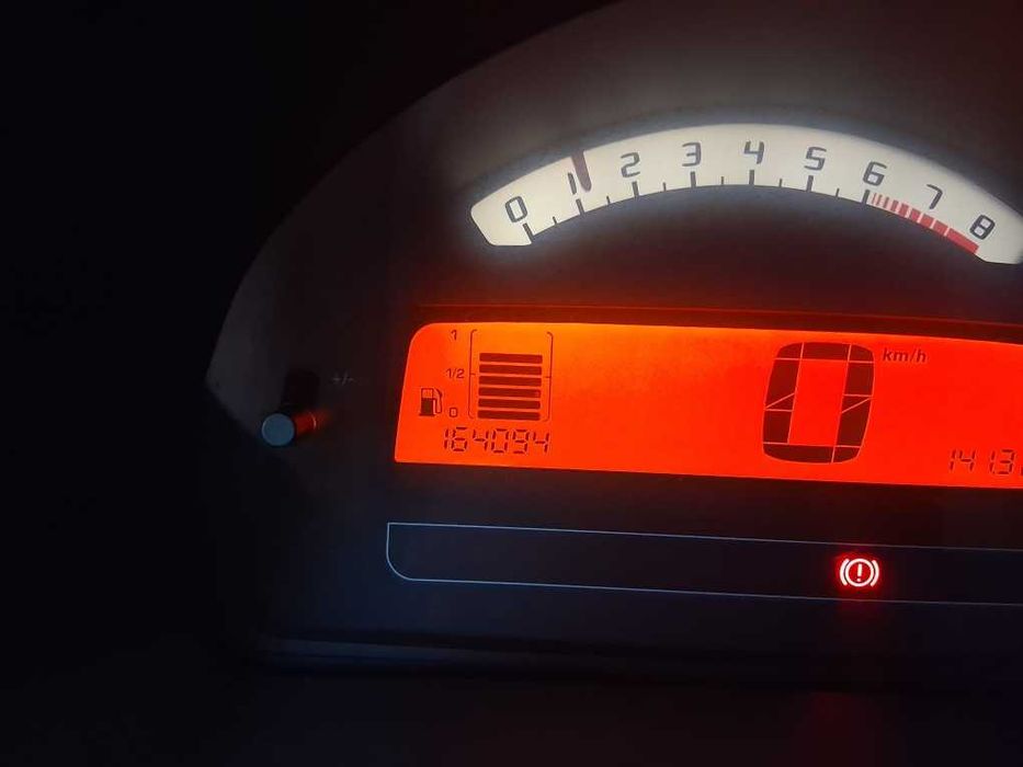 Citroen C2 1.1 2006 używany