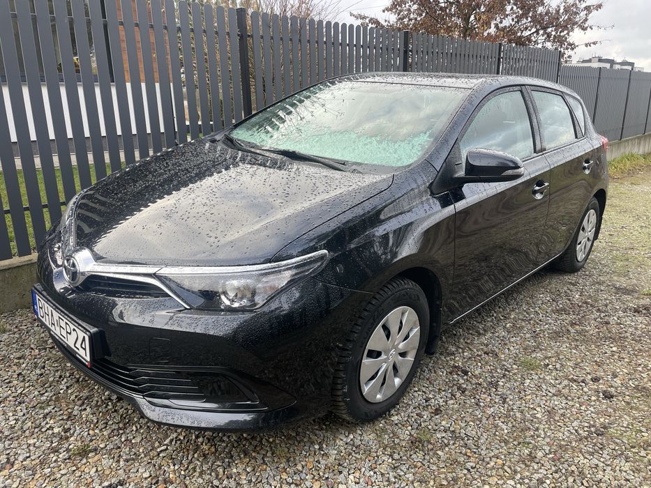 Toyota Auris 1.6 benzyna 2018 rok