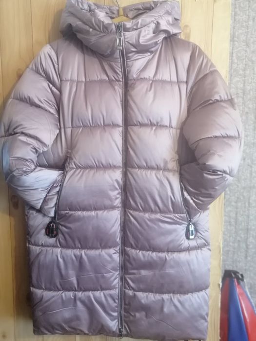 Тёплый женский пуховик 50 р-р