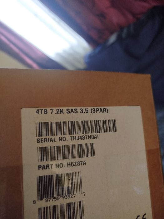 Жесткий диск для сервера HP 4 тб SAS 3.5 7.2к и  HP 600gb SAS 2.5 3PAR