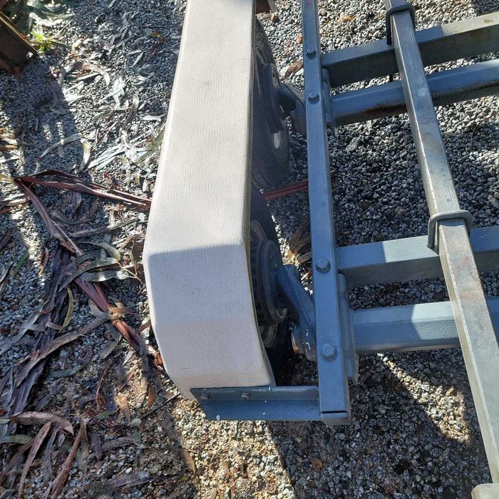 Reboque para embarcação até 5metros