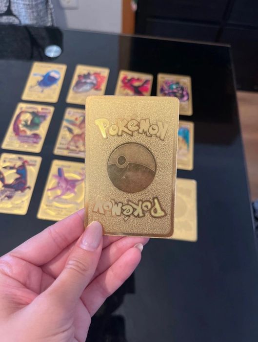 Cartas Pokémon réplicas
